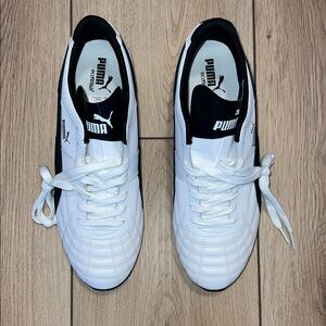 Puma Mexico Men's White-Black Athletic Shoes